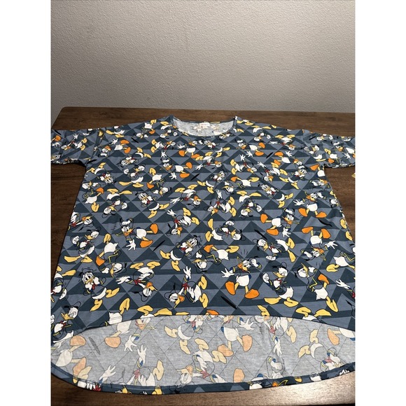 NWT Disney LuLaRoe Short Sleeve IRMA Donald Duck Tee Tunic Size 3XL - Picture 2 of 5
